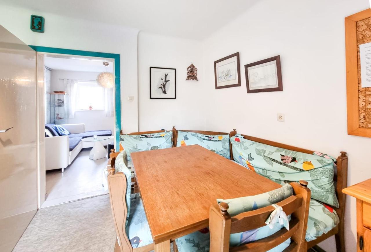 Ruhige Wohnung Mit Schoenem Eigengarten In Seeboden Am Millstaettersee Extérieur photo