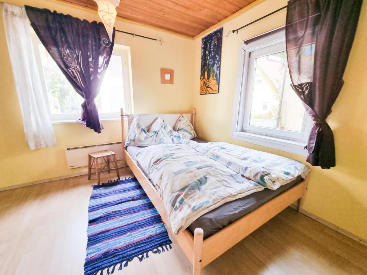 Ruhige Wohnung Mit Schoenem Eigengarten In Seeboden Am Millstaettersee Extérieur photo