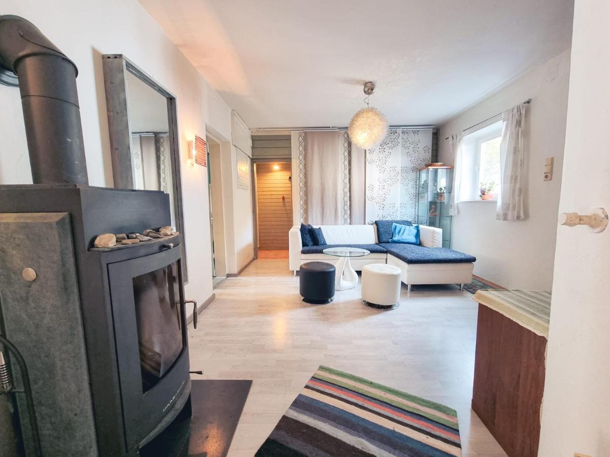 Ruhige Wohnung Mit Schoenem Eigengarten In Seeboden Am Millstaettersee Extérieur photo